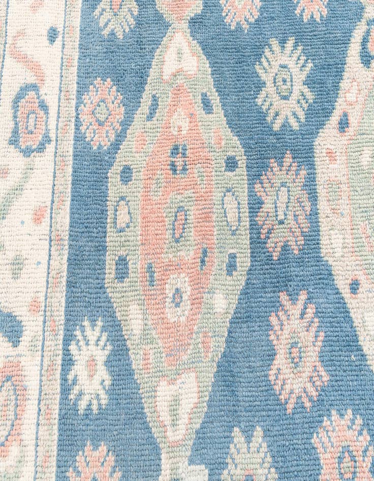Detail image of 7' 7 x 10'  Hand Knotted Moroccan Wool Rug