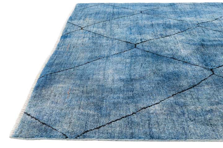 6' 9 x 10' 1 Hand Knotted Moroccan Wool Rug