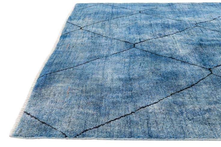 Detail image of 6' 9 x 10' 1 Hand Knotted Moroccan Wool Rug