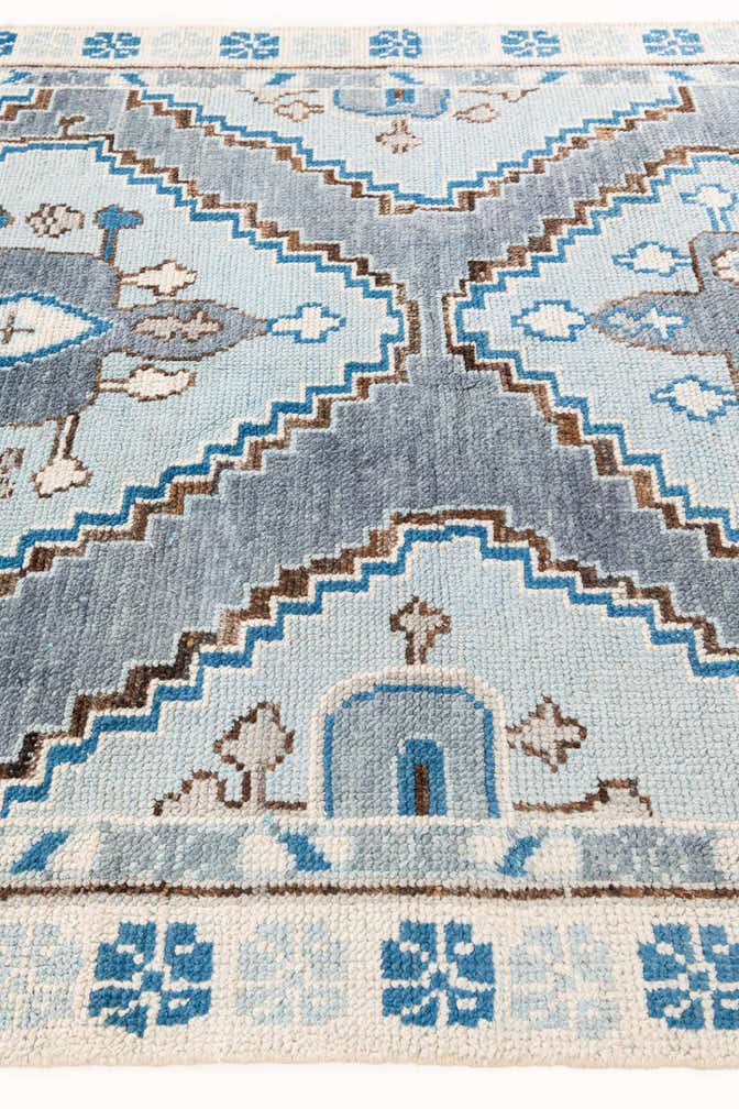 5' x 9' Hand Knotted Moroccan Wool Rug