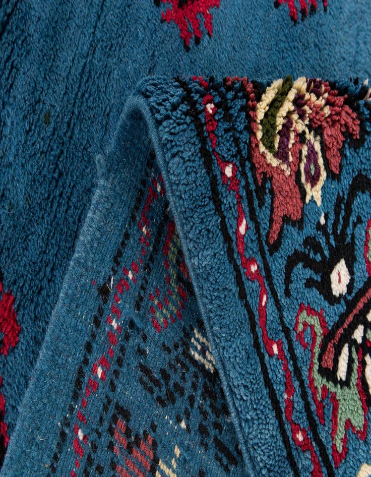 Detail image of 6' 7 x 10' 5  Hand Knotted Moroccan Wool Rug