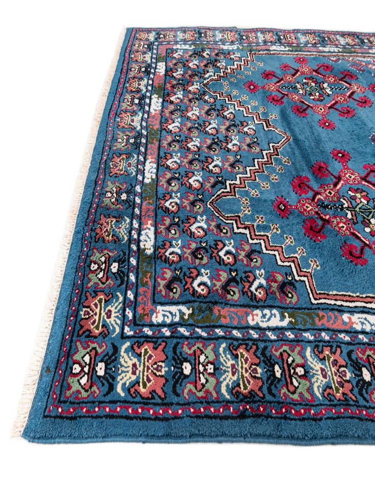 Detail image of 6' 7 x 10' 5 Hand Knotted Moroccan Wool Rug