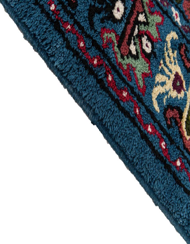 Detail image of 6' 7 x 10' 5 Hand Knotted Moroccan Wool Rug