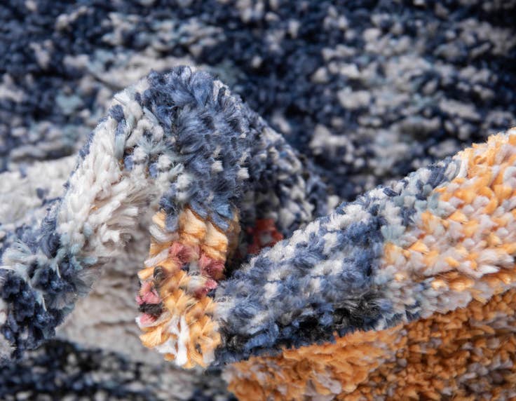 Detail image of 4' x 6' Morocco Rug