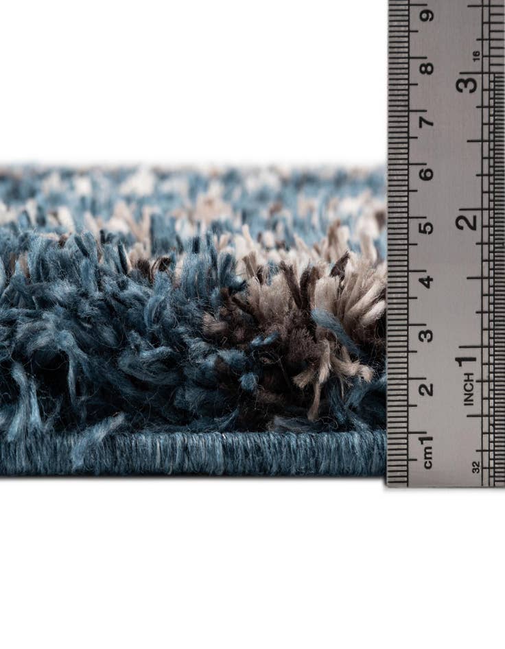 Detail image of 2' 6 x 4' Morocco Rug