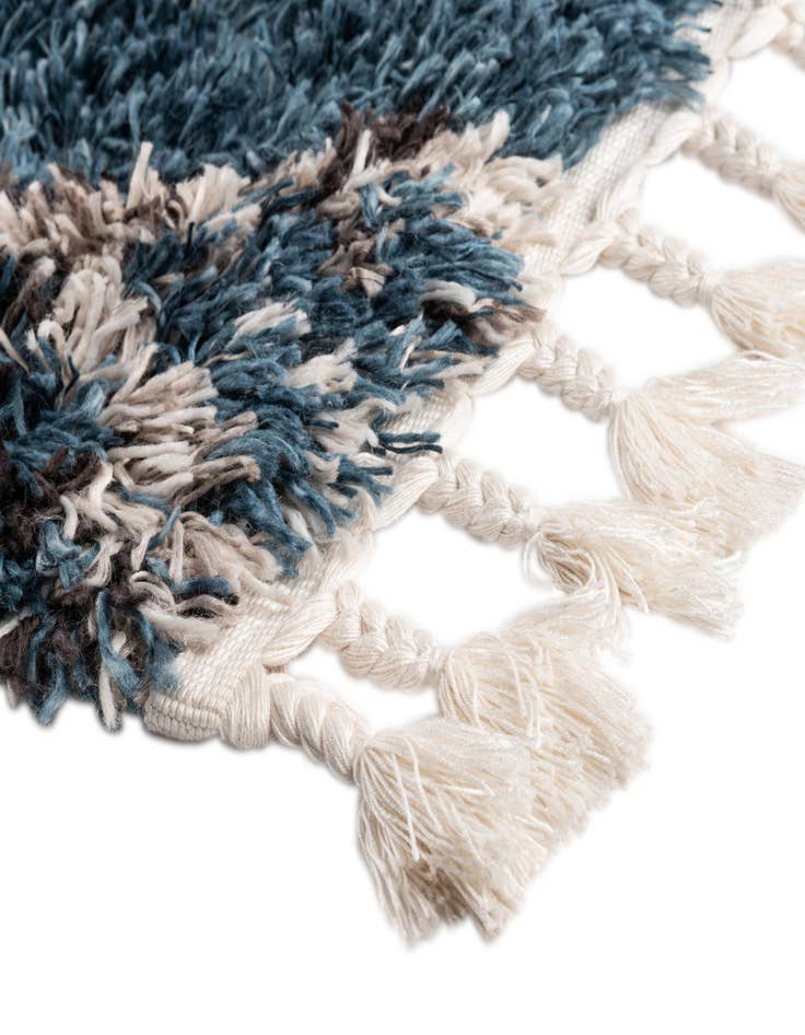 Detail image of 2' 6 x 4' Morocco Rug