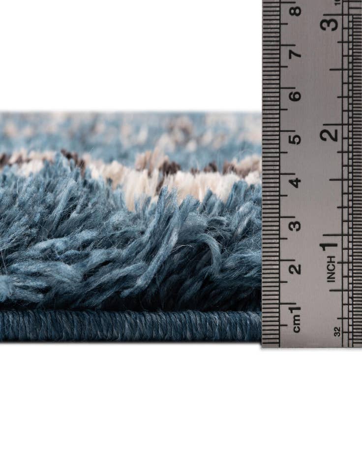 Detail image of 5' x 7' Morocco Rug