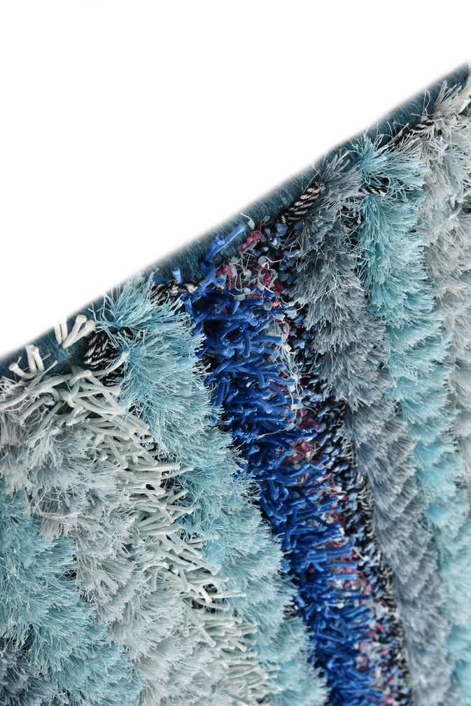 5' 2 x 6' 9 Hand Knotted Multi-Tone Shag Rug