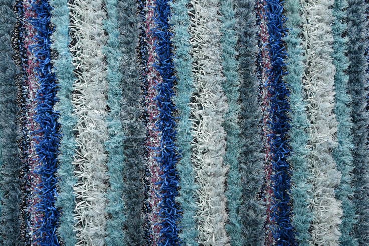 Detail image of 5' 2 x 6' 9 Hand Knotted Multi-Tone Shag Rug