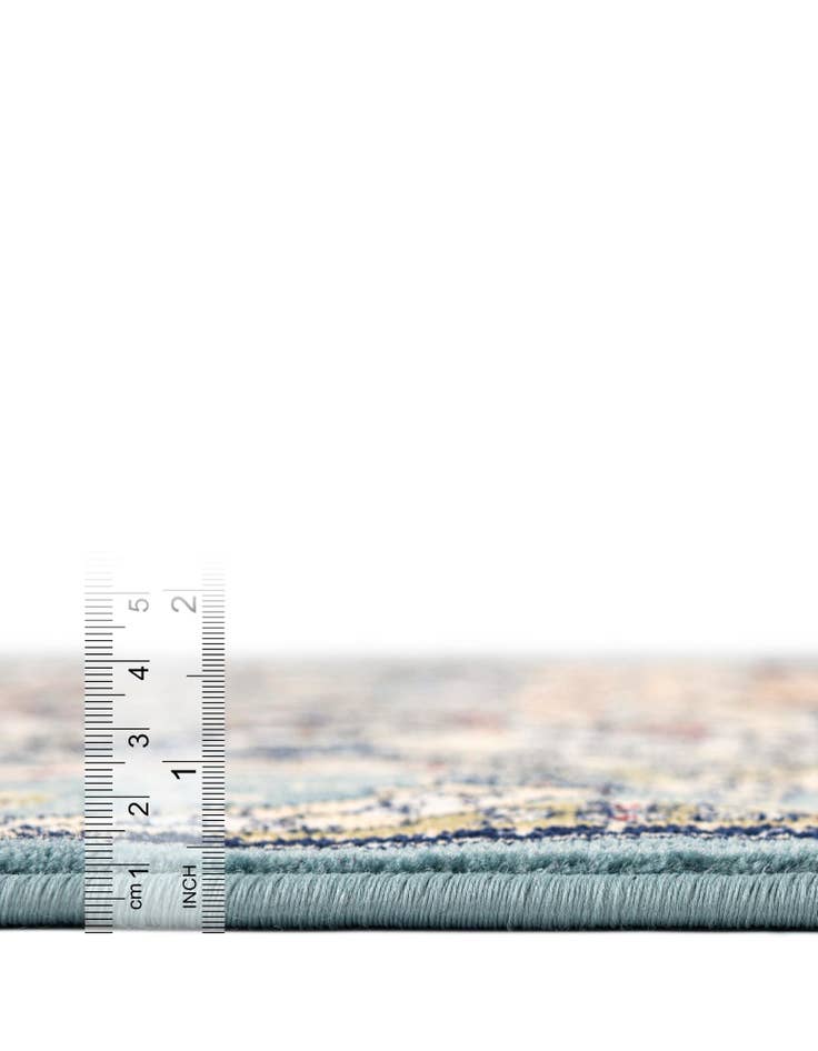 Detail image of 3' x 5' 3 Nain Design Rug