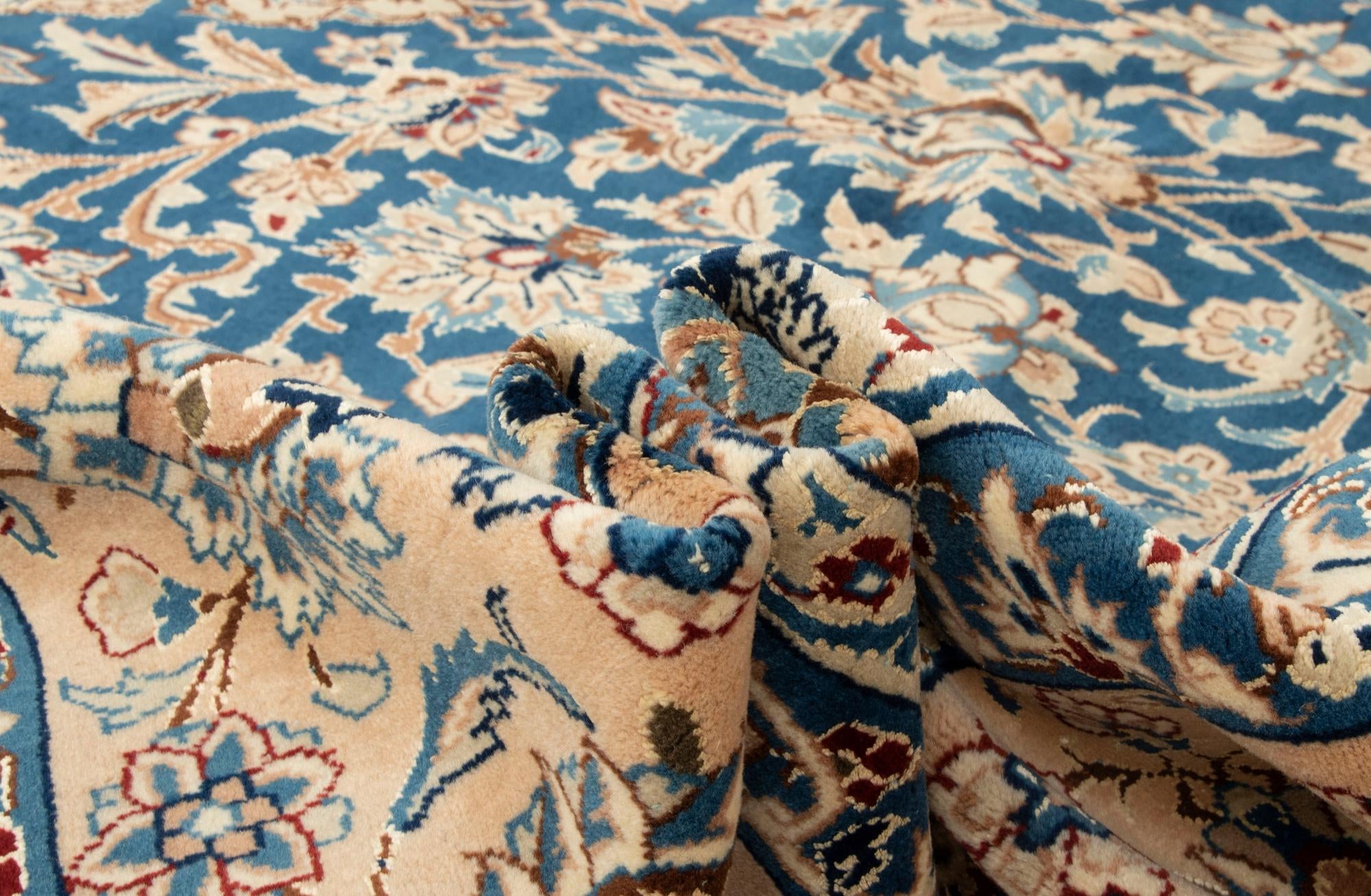 10' 1 x 16' 4 Hand Knotted Nain Persian Rug