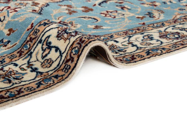 Detail image of 3' 3 x 5' Hand Knotted Nain Persian Rug