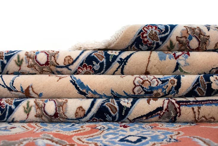 Detail image of 14' 9 x 21' 6 Hand Knotted Nain Persian Rug