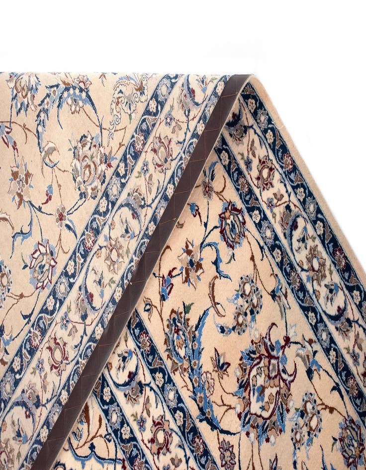 Detail image of 14' 9 x 21' 6  Hand Knotted Nain Persian Rug