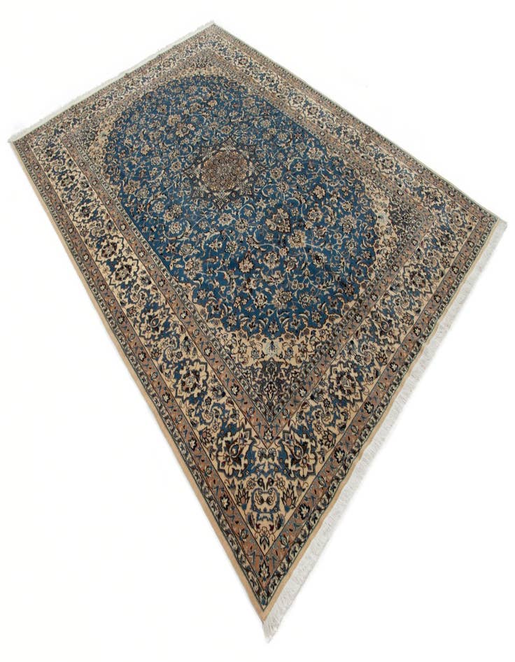 Detail image of 8' 6 x 12'  Hand Knotted Nain Persian Rug