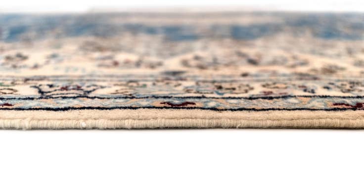 Detail image of 6' 9 x 10' 4 Nain Rug