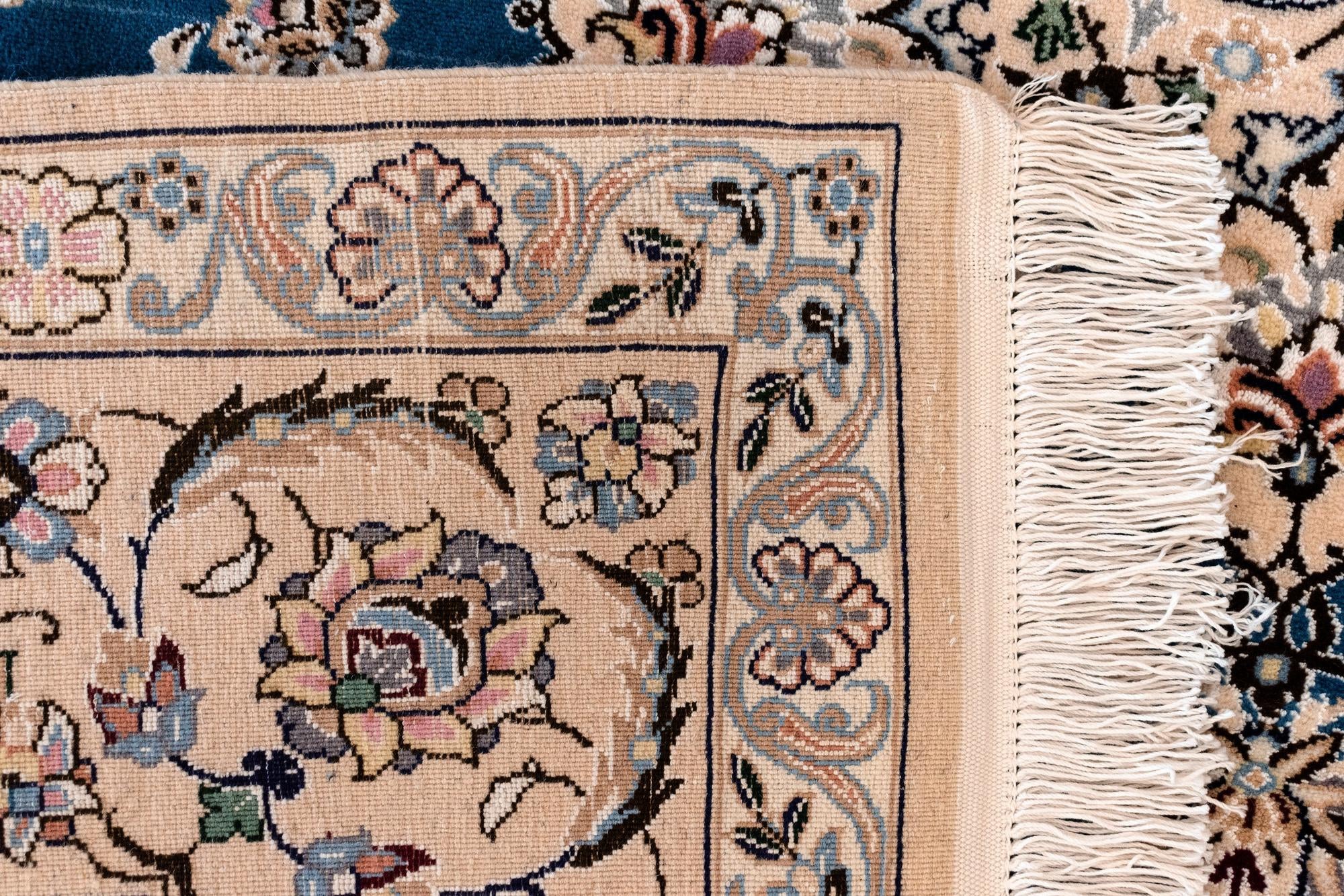 8' x 9' 1 Nain Rug