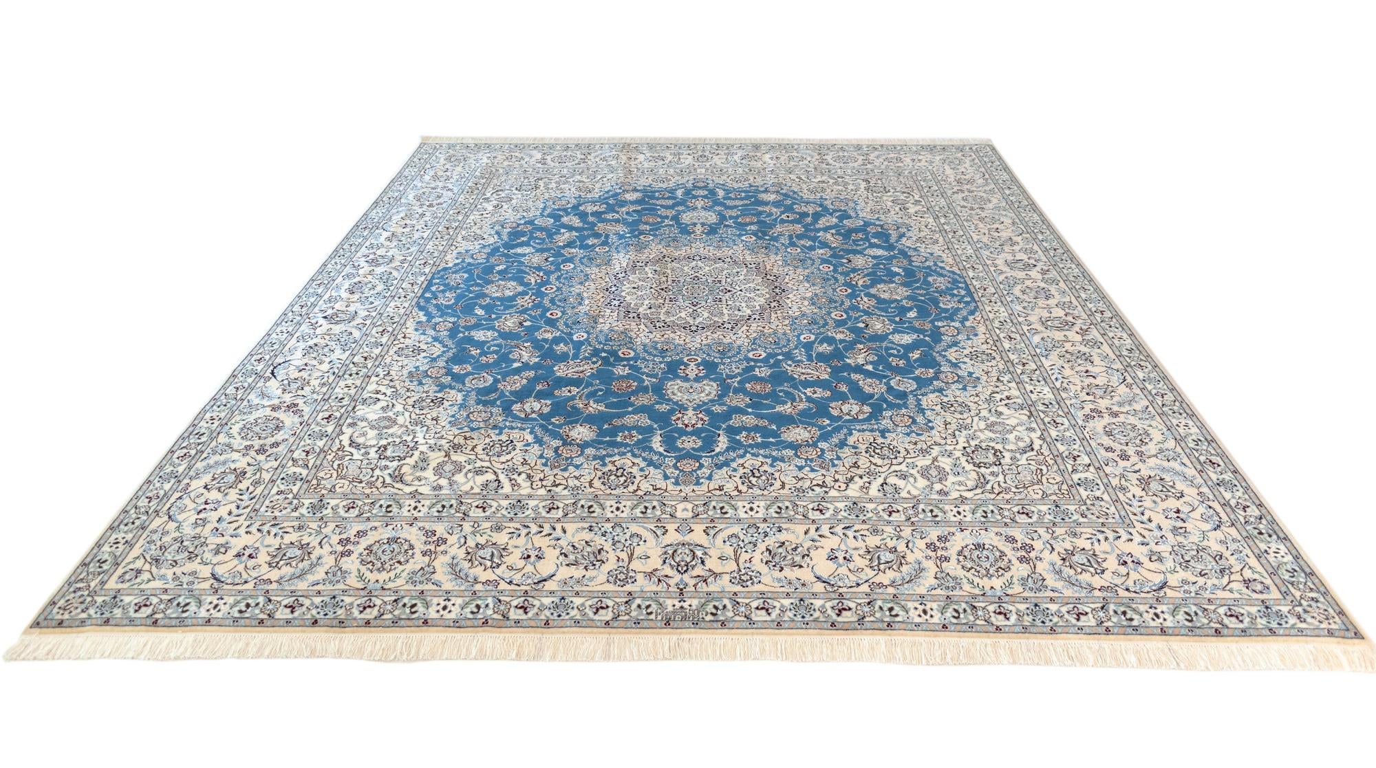 8' 6 x 10' Nain Rug