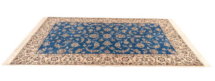 Detail image of 4' 5 x 6' 11 Nain Rug