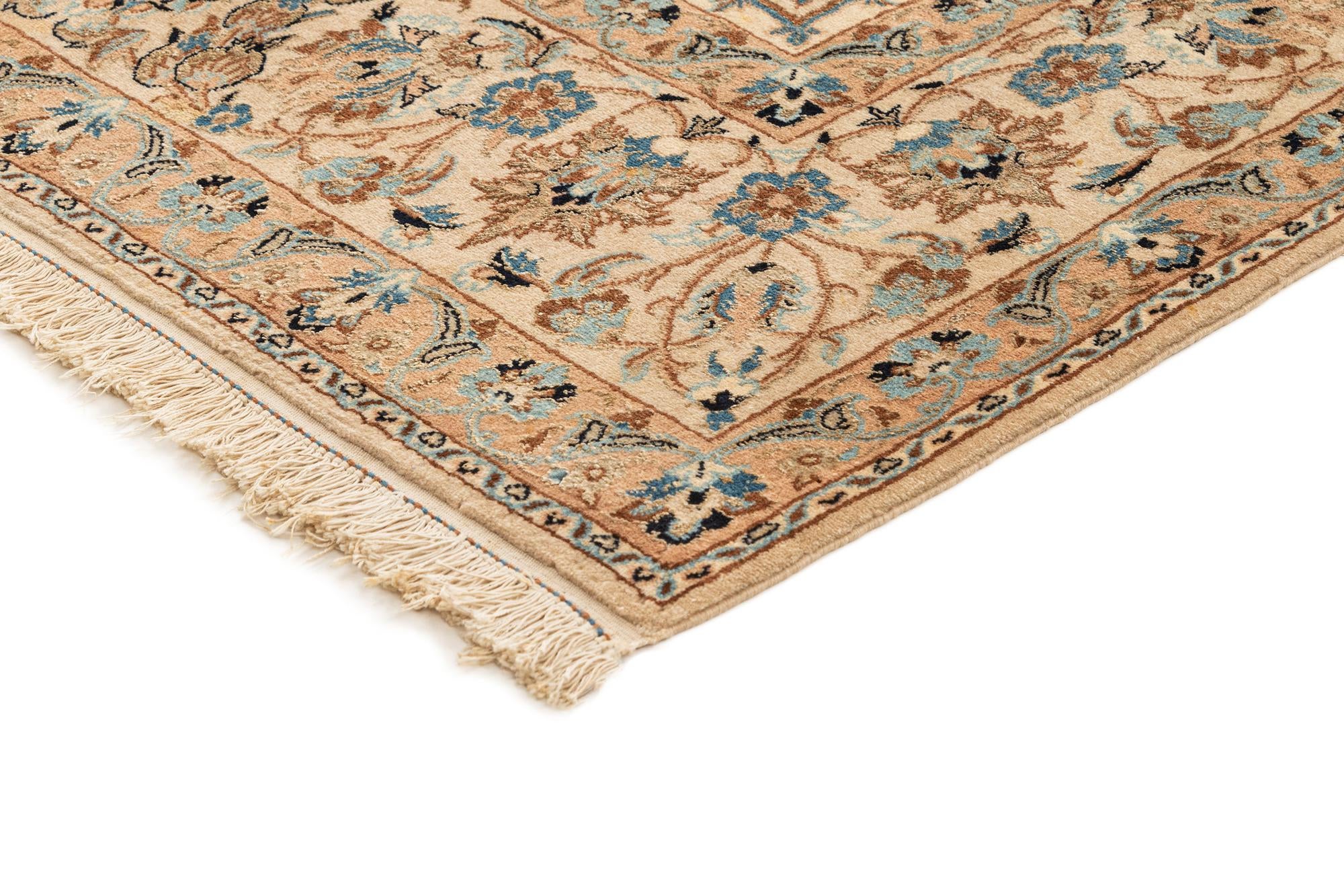 5' 4 x 9' 6 Hand Knotted Nain Rug
