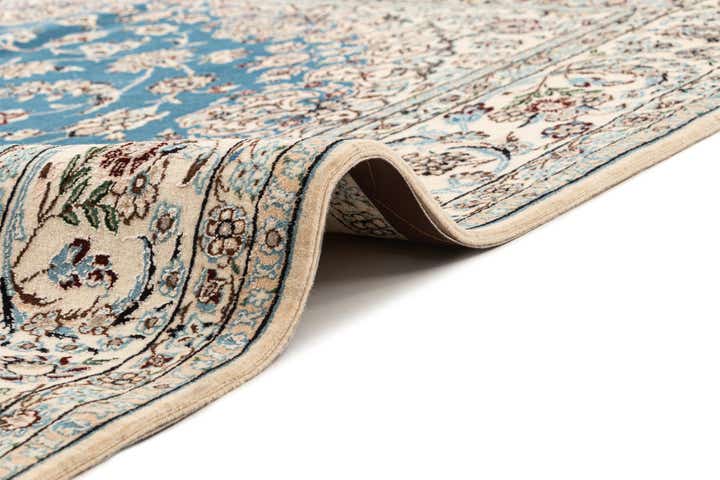 4' 10 x 7' 11 Hand Knotted Nain Rug