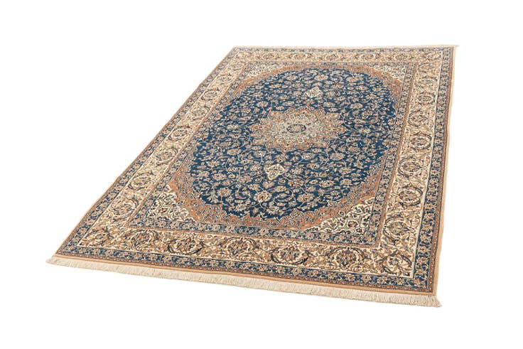 Detail image of 5' 7 x 7' 10 Hand Knotted Nain Rug