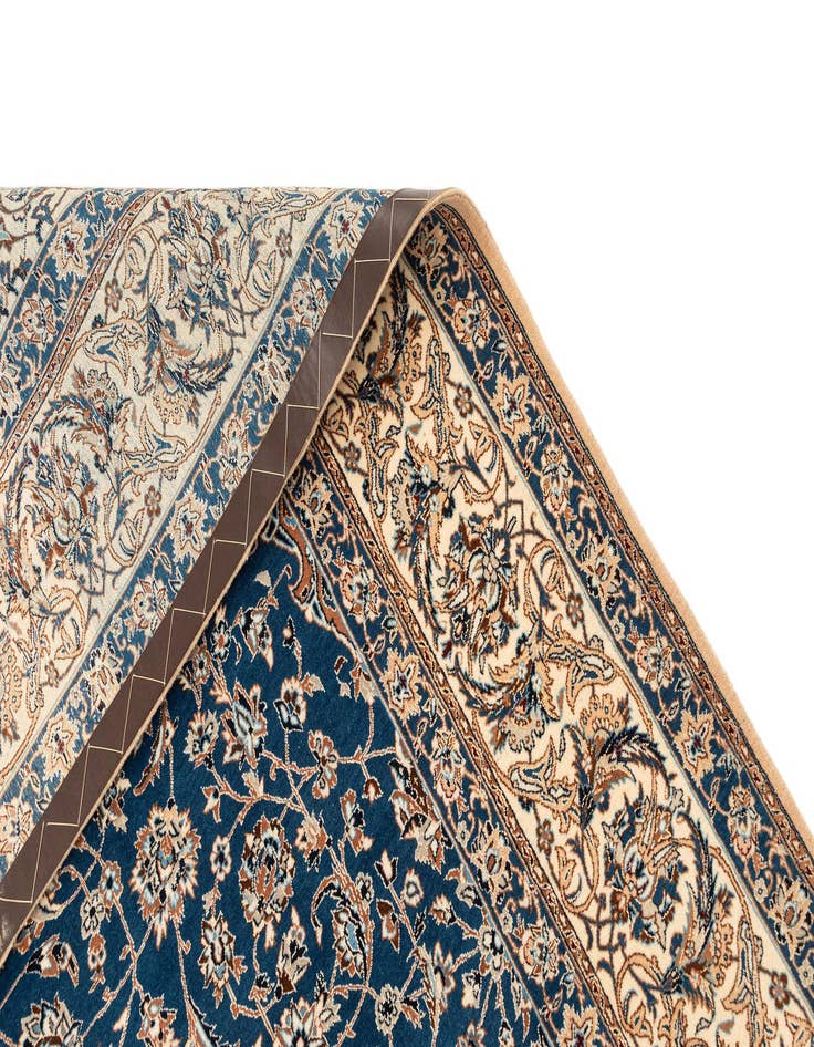 Detail image of 5' 7 x 7' 10  Hand Knotted Nain Rug