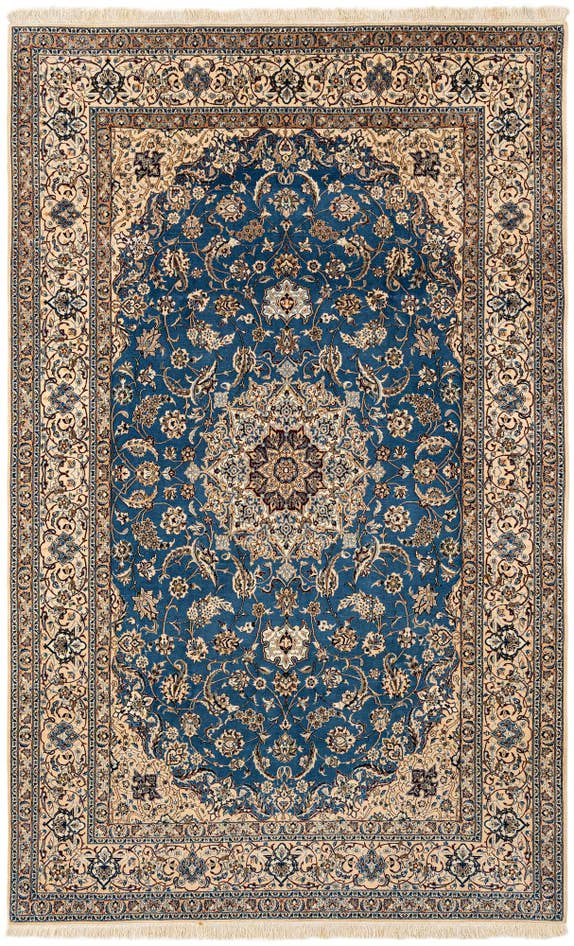 Detail image of 6' x 9' 6 Hand Knotted Nain Rug
