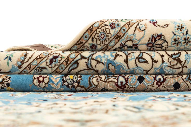 Detail image of 6' 8 x 8' 6 Nain Rug