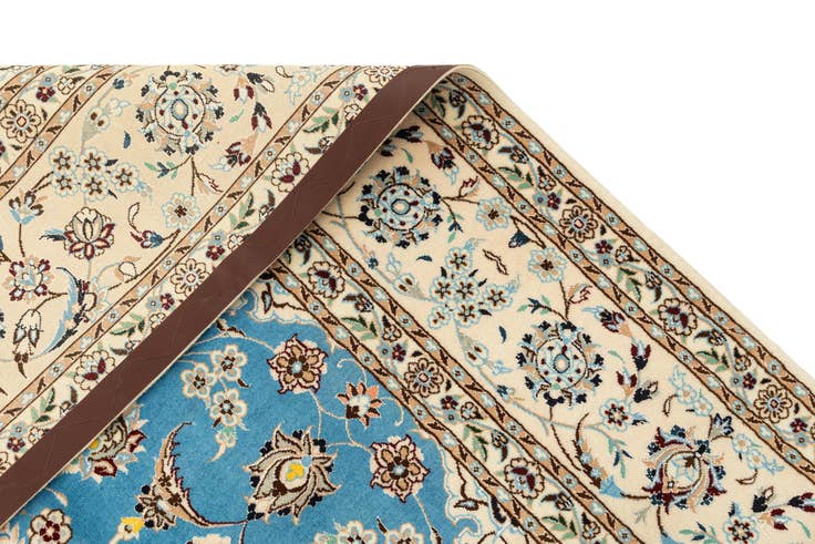 Detail image of 6' 8 x 8' 6 Nain Rug