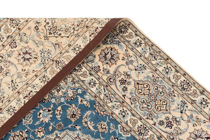 Detail image of 6' 10 x 10' 4 Nain Rug