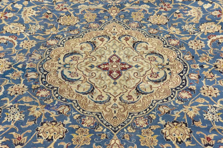 Detail image of 8' x 11' 3 Hand Knotted Nain Persian Rug