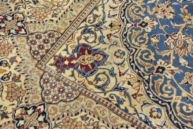 Detail image of 8' x 11' 3 Hand Knotted Nain Persian Rug