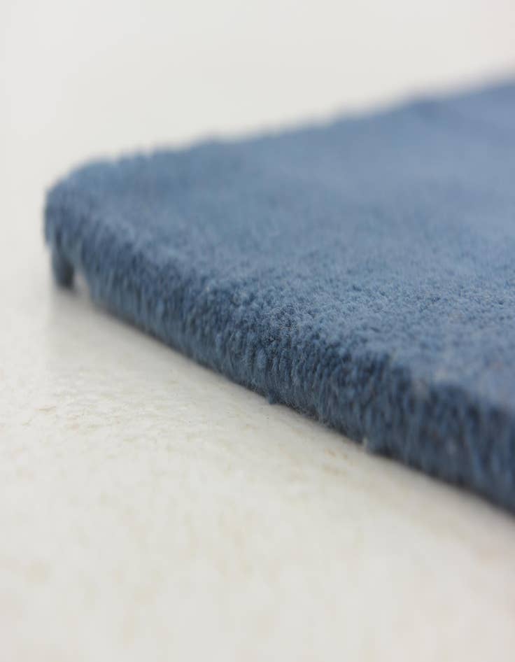 Detail image of 5' x 6' 5 Hand Knotted Nepal Rug