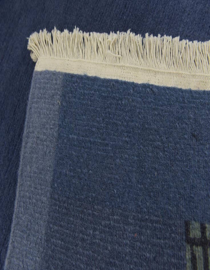 Detail image of 5' x 6' 8 Hand Knotted Nepal Wool Rug