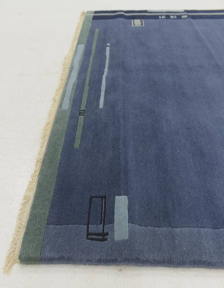 Detail image of 5' x 6' 8 Hand Knotted Nepal Wool Rug