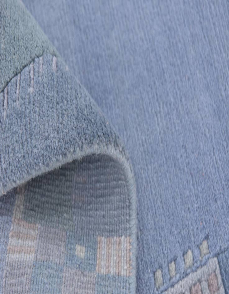 Detail image of 4' x 5' 10 Hand Knotted Nepal Wool Rug