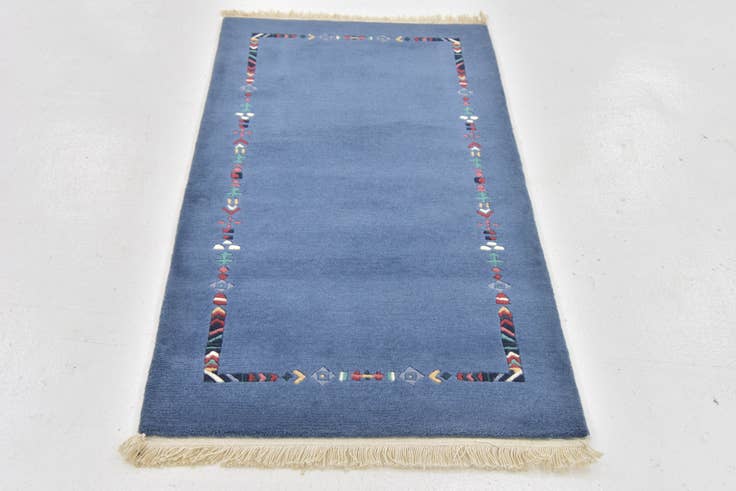 Detail image of 2' 6 x 4' 7 Hand Knotted Nepal Wool Rug