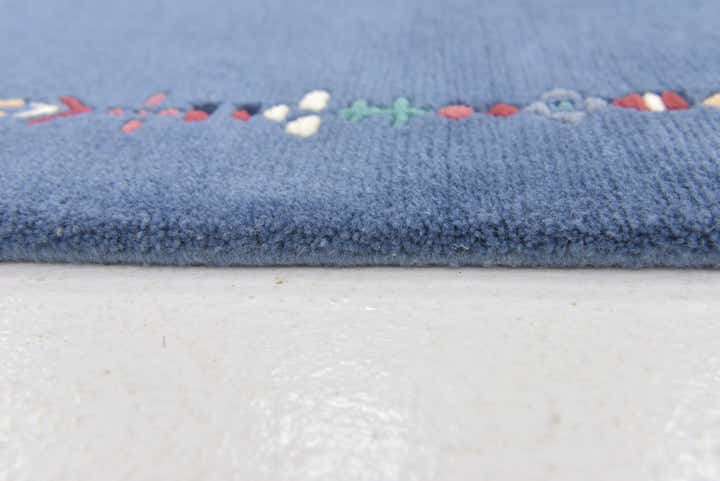 2' 6 x 4' 7 Hand Knotted Nepal Wool Rug