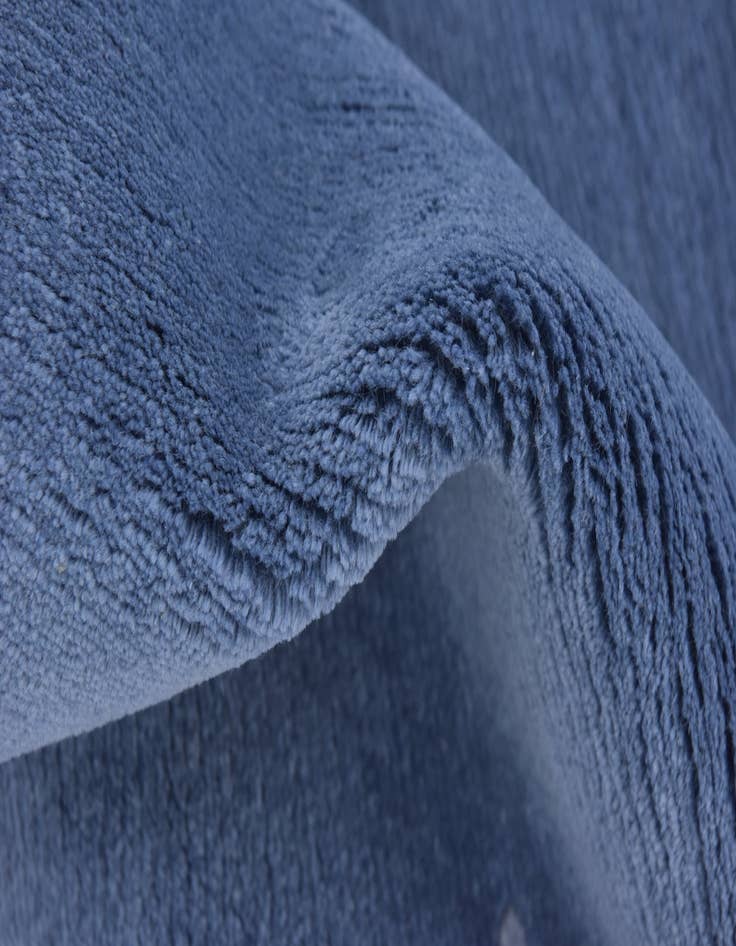 Detail image of 2' 6 x 4' 7 Hand Knotted Nepal Wool Rug