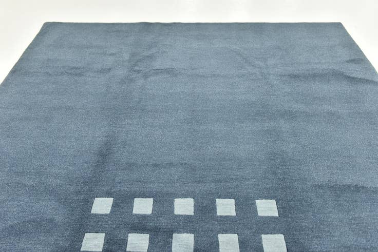 Detail image of 7' 6 x 9' 1 Hand Knotted Nepal Wool Rug