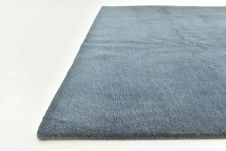 Detail image of 7' 6 x 9' 1 Hand Knotted Nepal Wool Rug