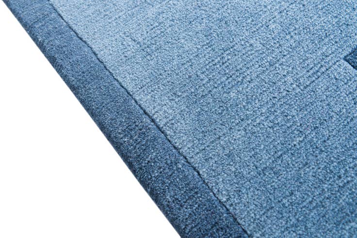 Detail image of 4' 8 x 6' 6 Hand Knotted Nepal Wool Rug