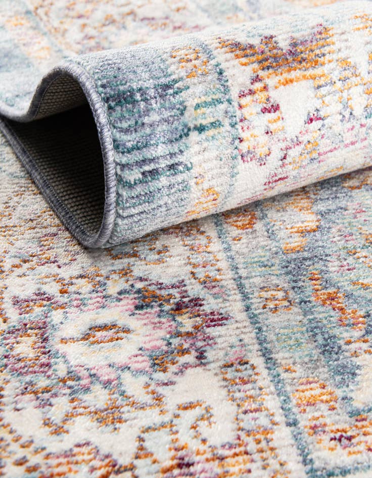 Detail image of 4' x 6' 2 Noble Rug