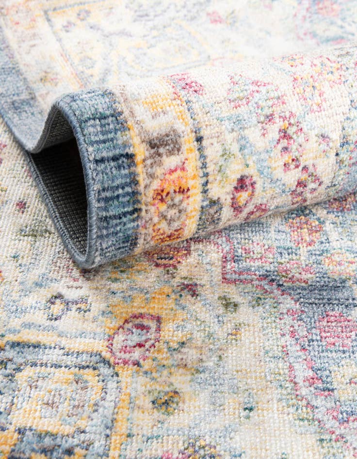 Detail image of 3' x 5' Noble Rug