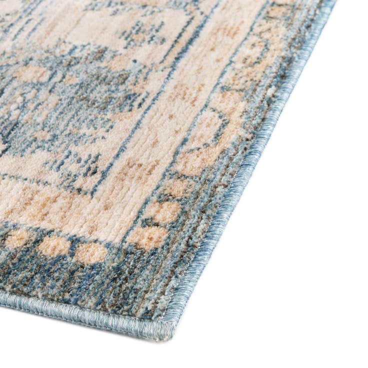 Detail image of 5' 3 x 7' 7 Noble Rug