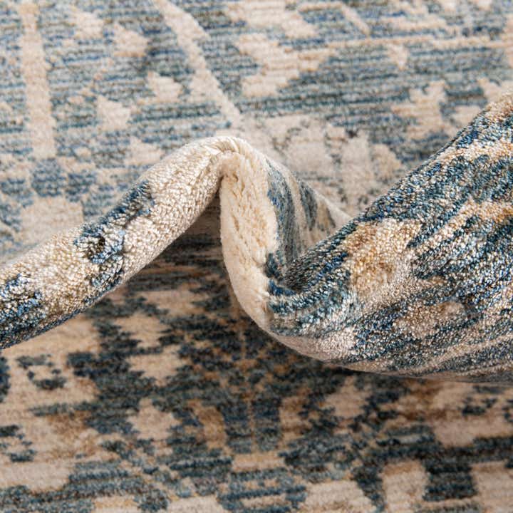5' 3 x 7' 7 Noble Rug