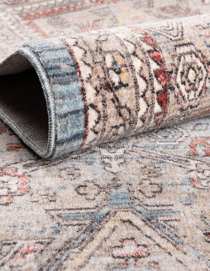 Detail image of 5' 3 x 7' 7 Noble Rug