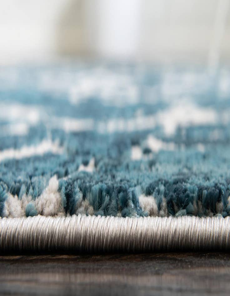 Detail image of 6' x 9' Oasis Rug