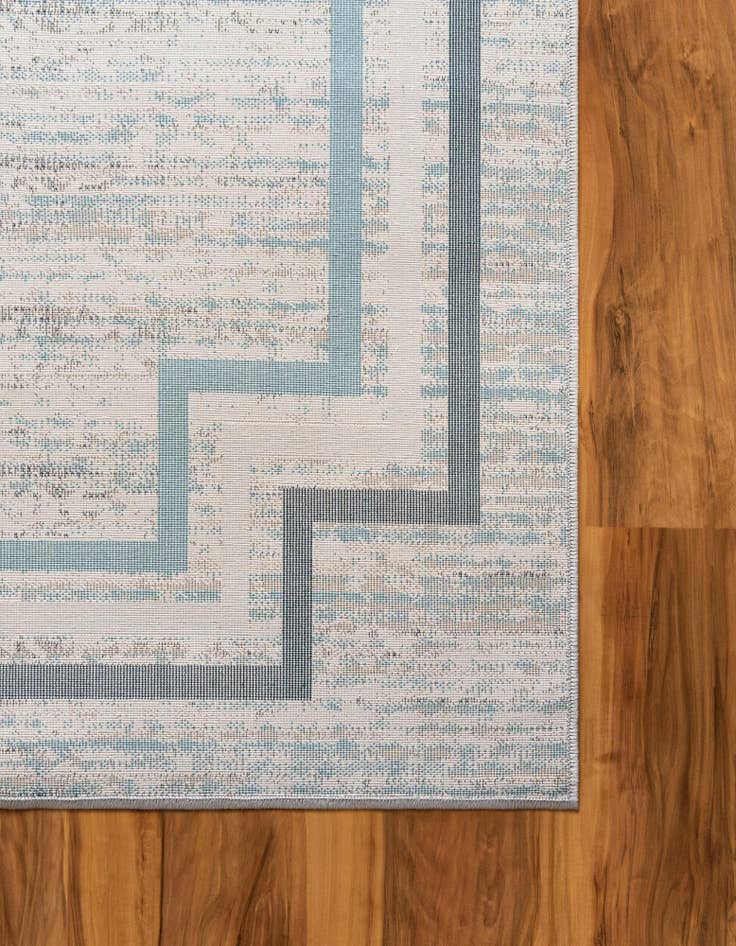 Detail image of 4' x 6' Oasis Rug